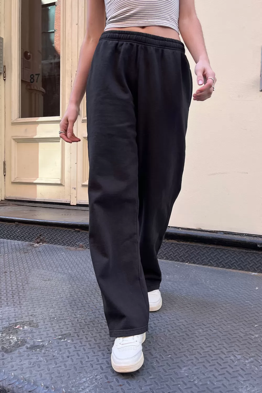 Brandy Melville Anastasia Tie Sweatpants