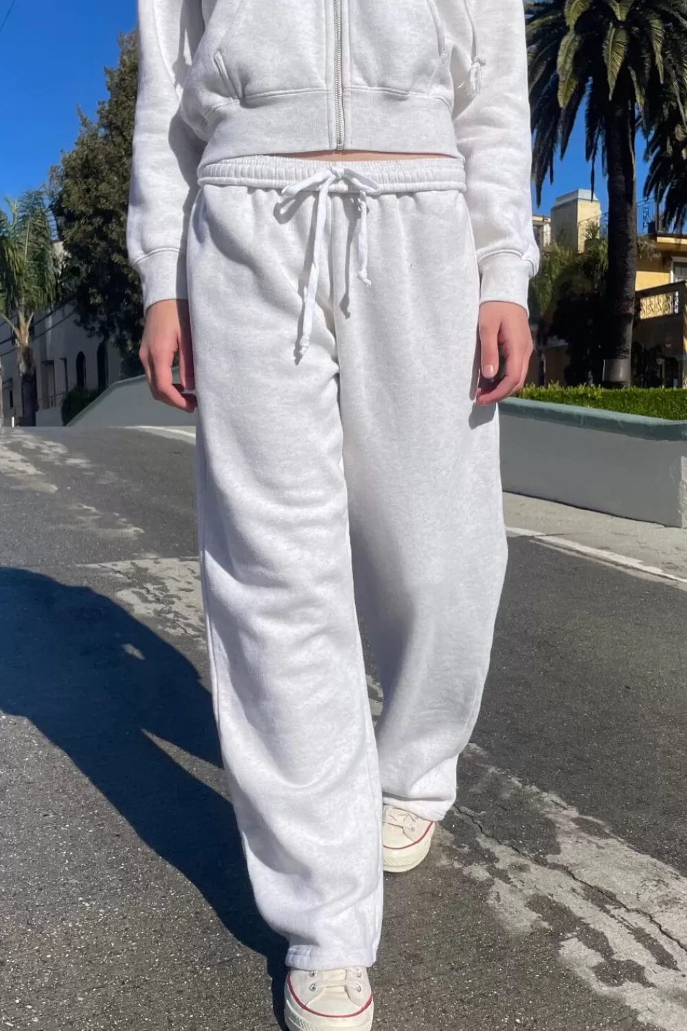 Brandy Melville Anastasia Tie Sweatpants