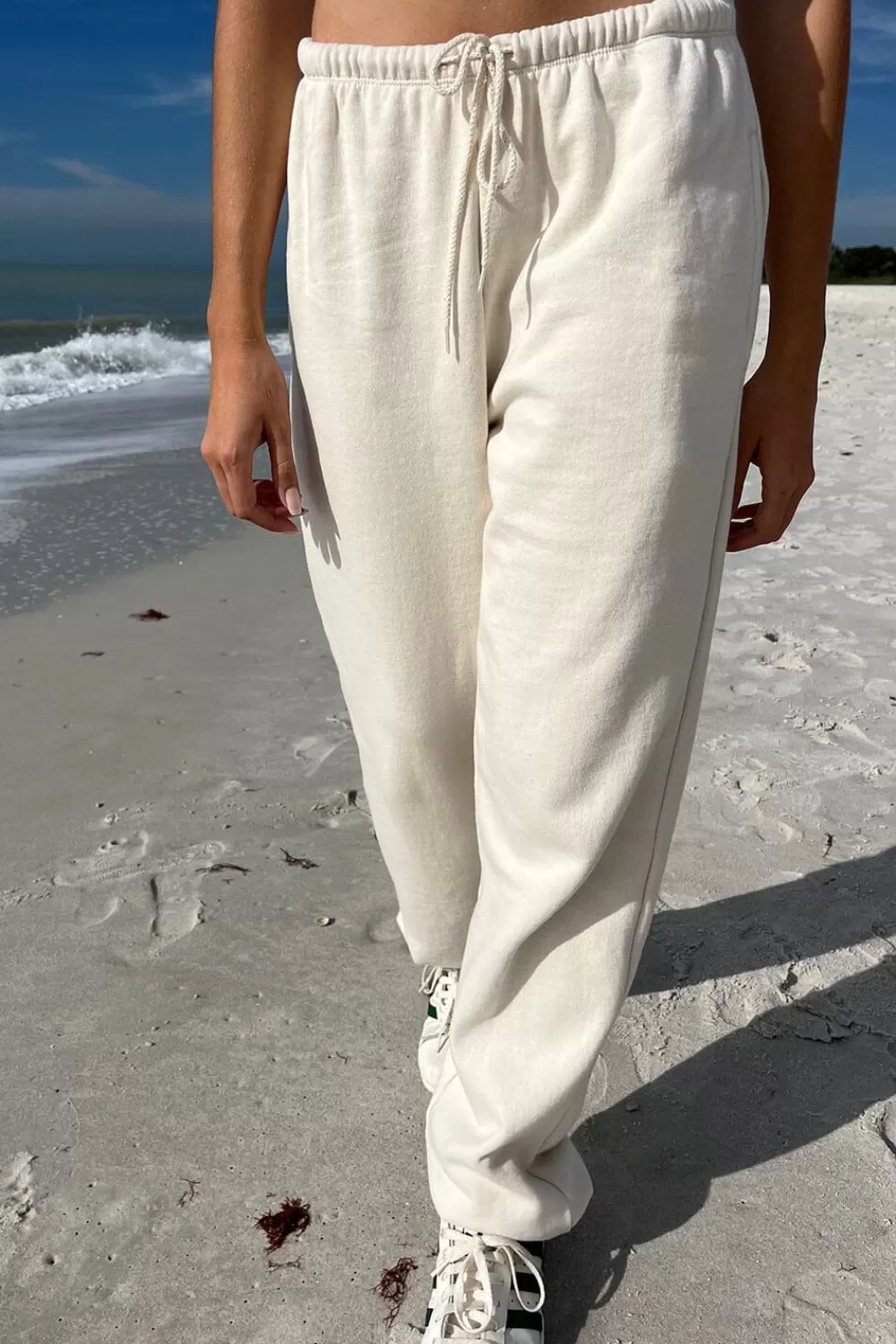 Brandy Melville Rosa Tie Sweatpants