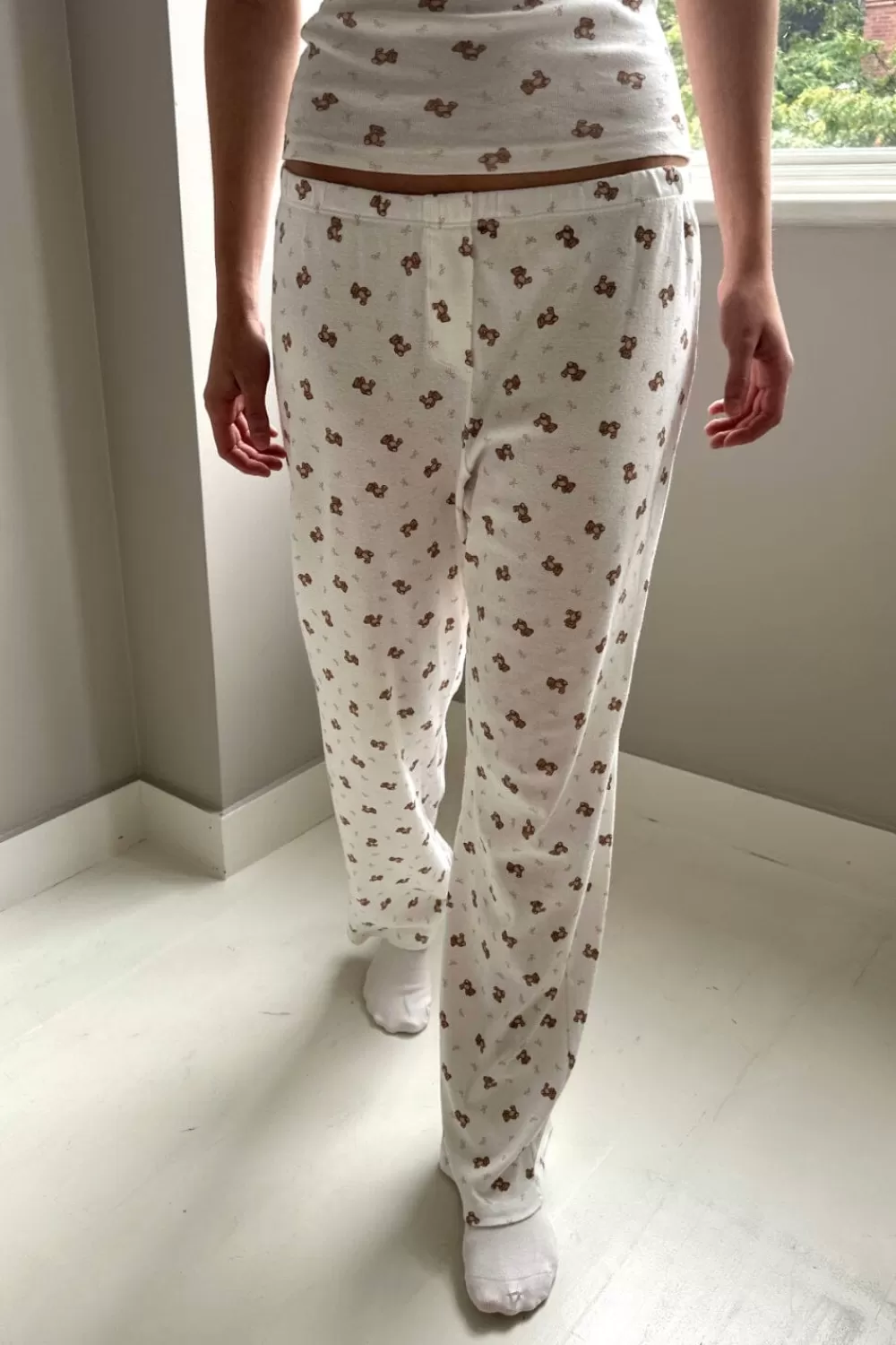 Brandy Melville Teddy Sweatpants